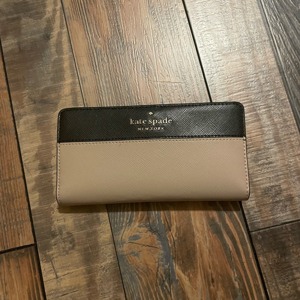 Kate Spade wallet